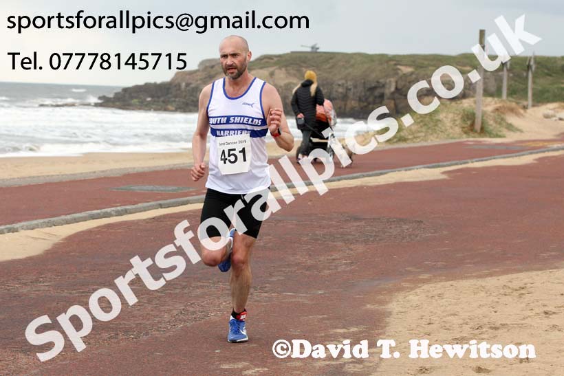 Sand Dancer 10k, South Shields. Photo:  David T. Hewitson/Sports for All Pics